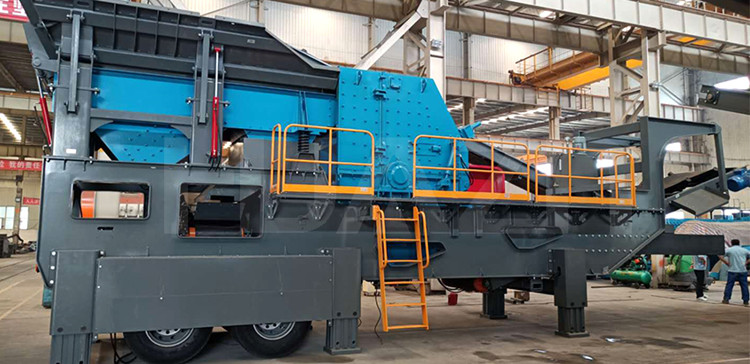 wheeled type mobile crusher