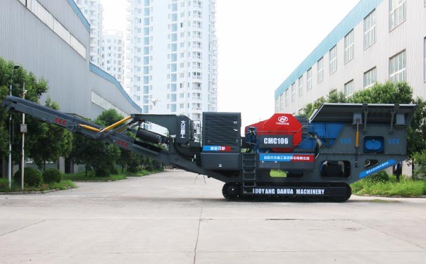 Crawler Mobile Crushing and Screening Station 